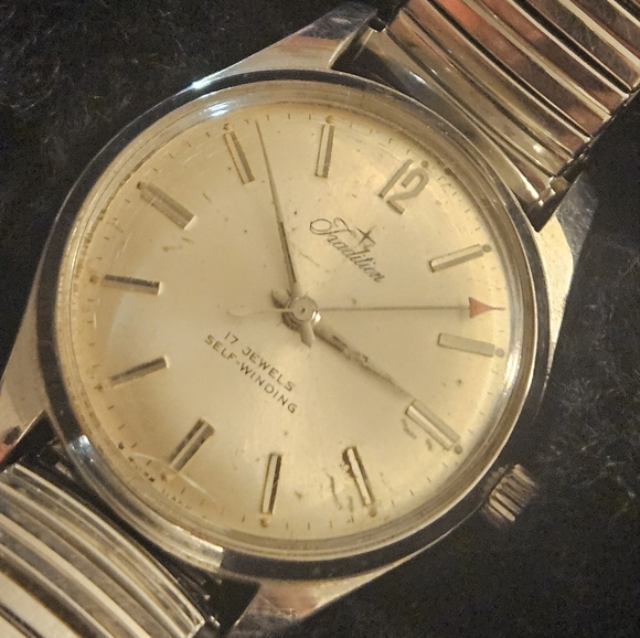 Vintage 40s Or 50s Tradition 17 Jewel Mens Watch